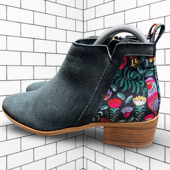 Inkkas Rooster Bootie Black Suede Low Heel Sustainably Made Women's Size 7/38 - Picture 6 of 12